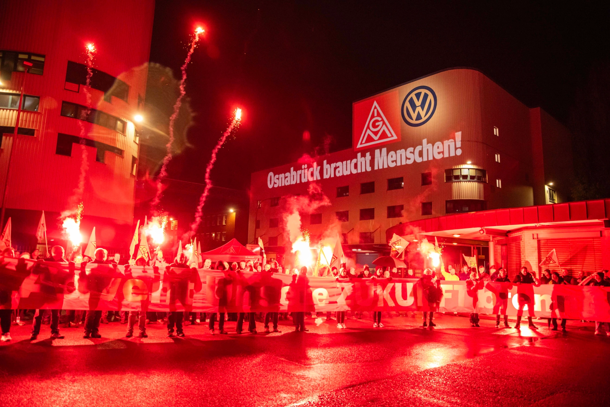Kundgebung bei Volkswagen Osnabrück
