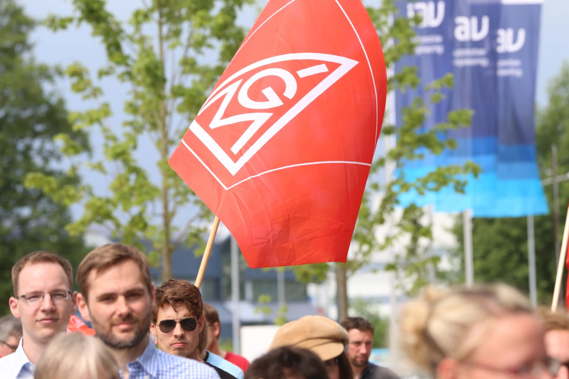 Warnstreik Entwicklungsdienstleister IAV für Haustarifvertrag Transformation