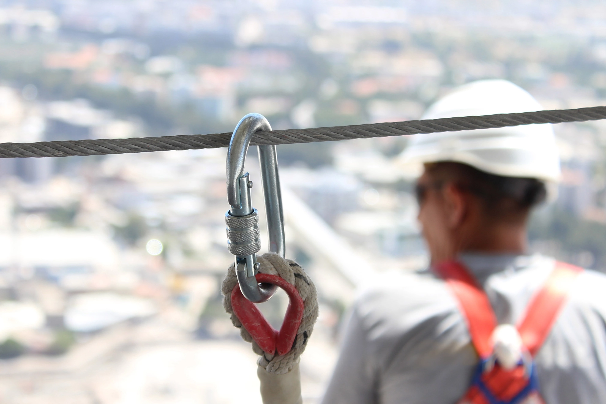 Arbeitsschutzmaßnahme Karabiner