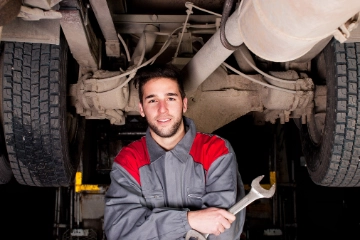 Mehr Geld bei Autohaus Wolfsburg Hotz und Heitmann Gruppe sowie der Autohaus Kühl Gruppe