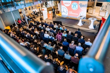 Forderung nach konsequenter Unterstützung für die Transformation der Automobilindustrie