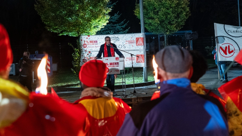 Warnstreik bei Clarios in Hannover