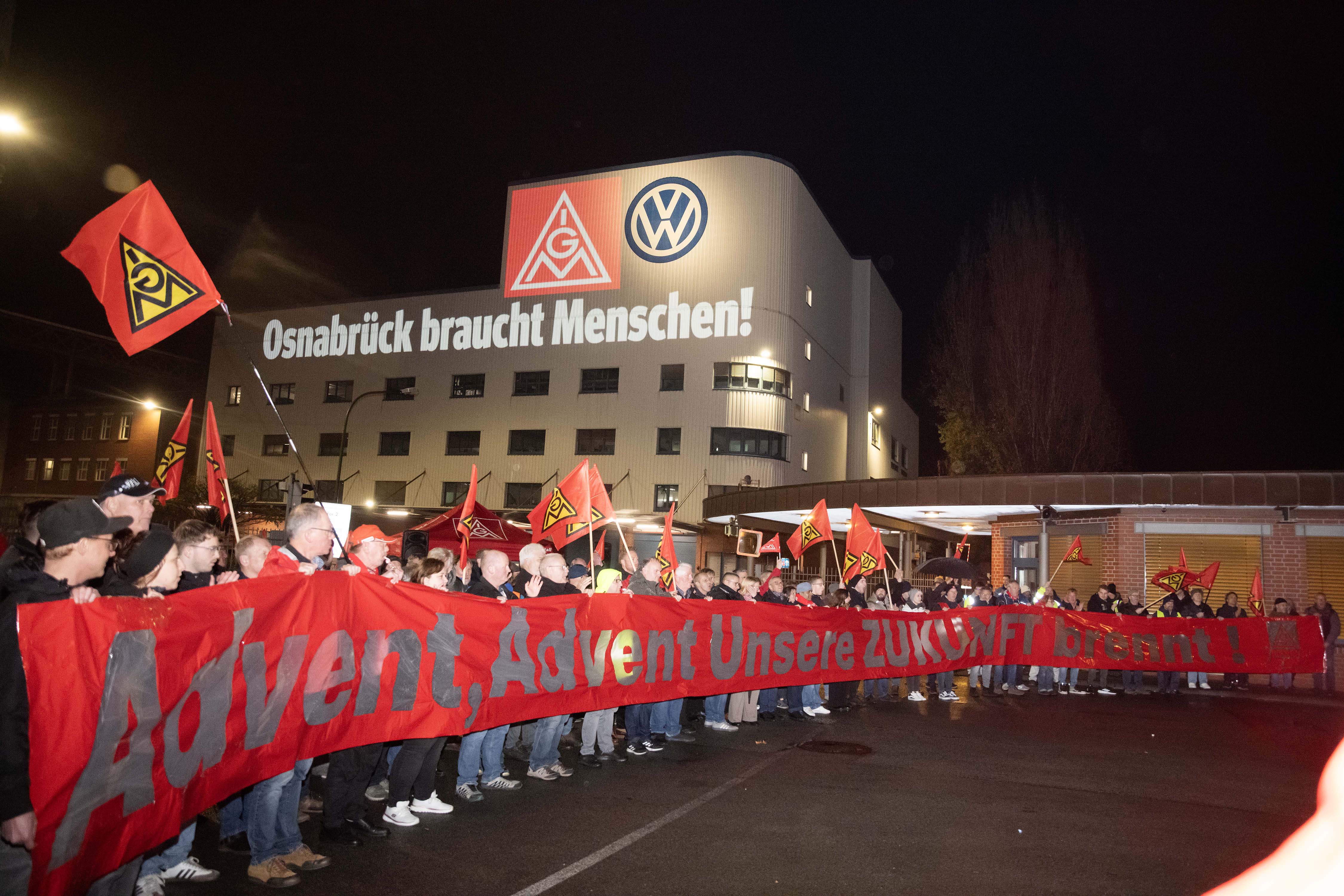 Kundgebung bei Volkswagen Osnabrück